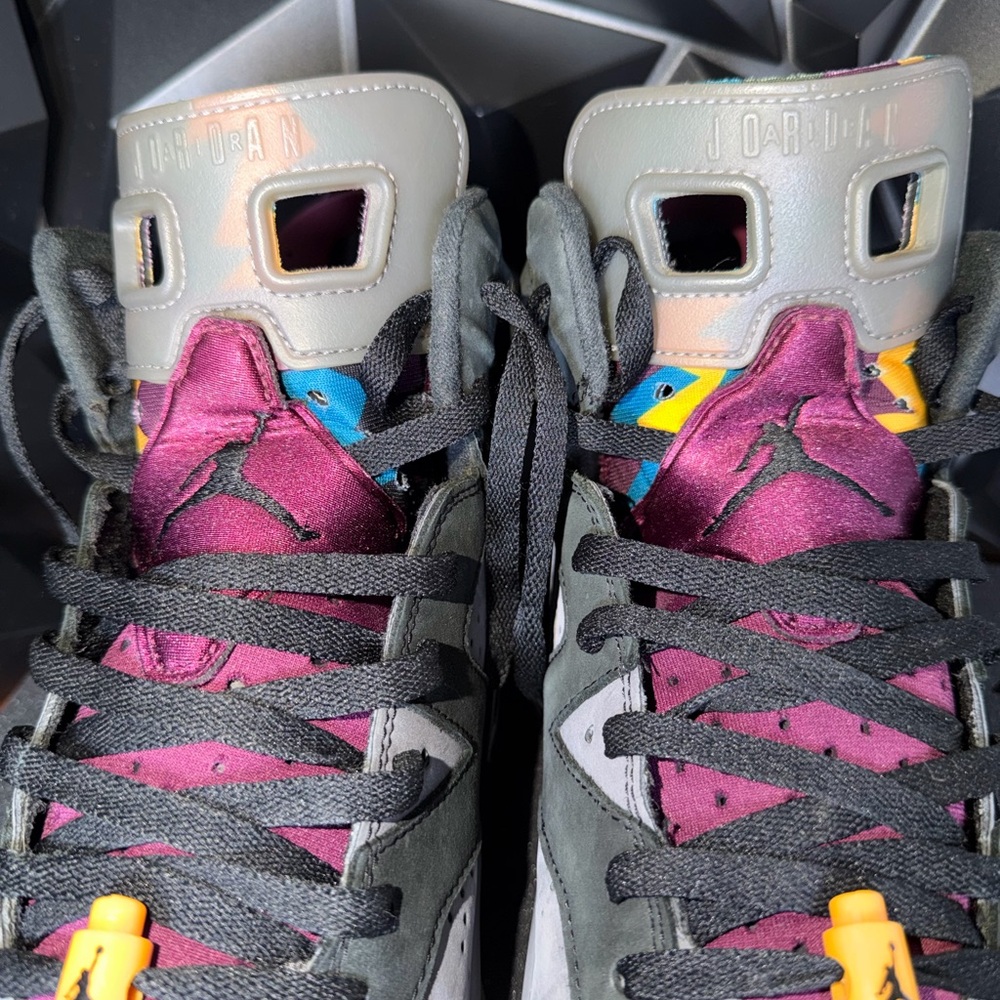 Jordan Retro 6 Bordeaux - Picture 3 of 8